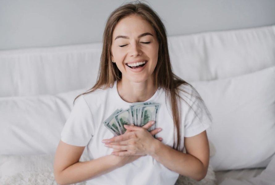 Sve im ide od ruke: Ovim horoskopskim znakovima novac će uvijek padati sa neba