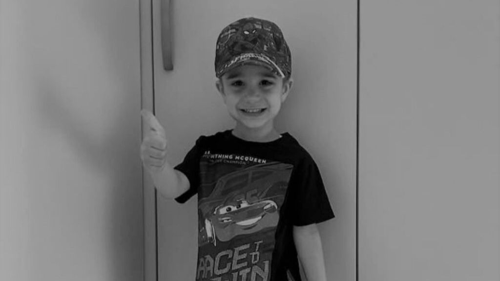 Maleni Omar izgubio bitku za život! Pobijedio tumor pet puta, ali na koncu nije izdržao