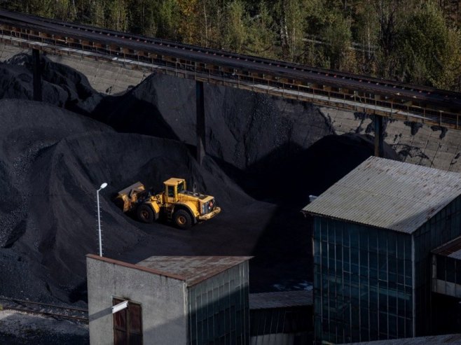 Putin se pohvalio: Rusija ima rezerve uglja za narednih 1.000 godina