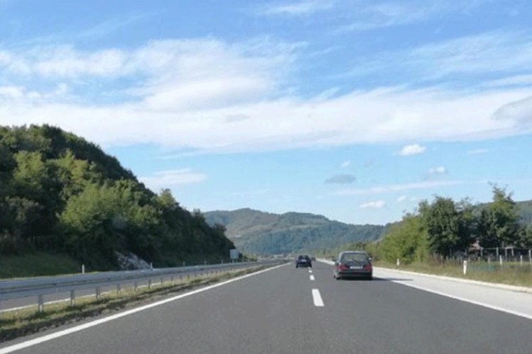 AMS o stanju na putevima: Povoljni uslovi za vožnju