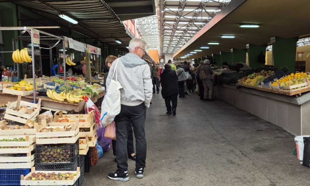 Šta je najskuplje? Ovo su cijene voća i povrća sa banjalučke Tržnice