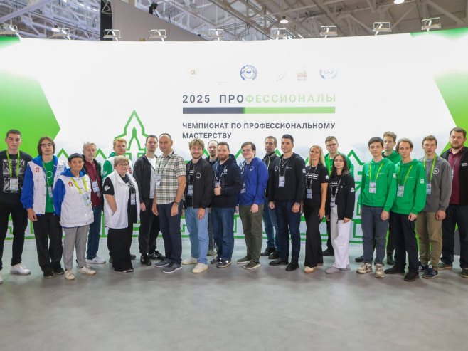 Izvanredan uspjeh! Učenici iz Banjaluke među najboljima na svjetskoj smotri vještina u Rusiji