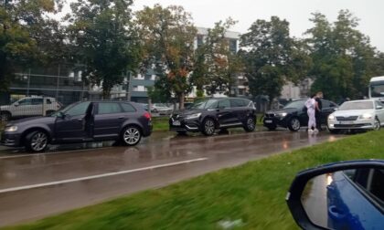 Vozači, oprez! Zbog udesa u Banjaluci stvara se gužva