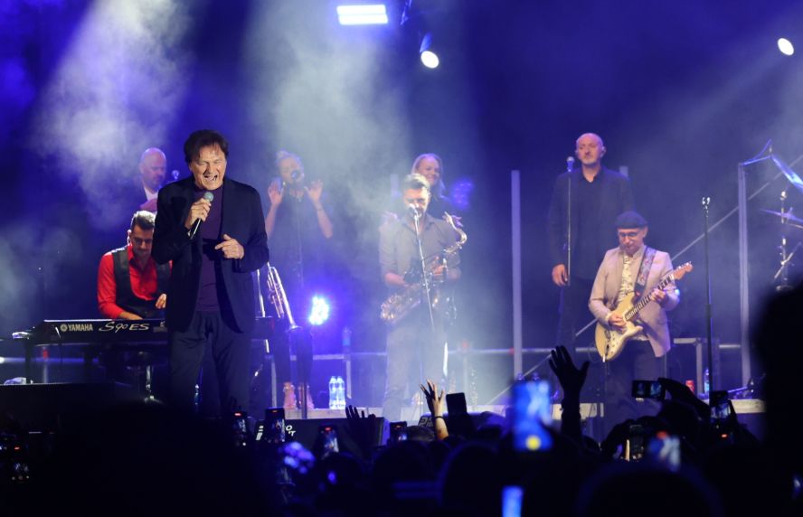 Zdravko Čolić objavio video sa koncerta u Banjaluci uz posebnu poruku VIDEO