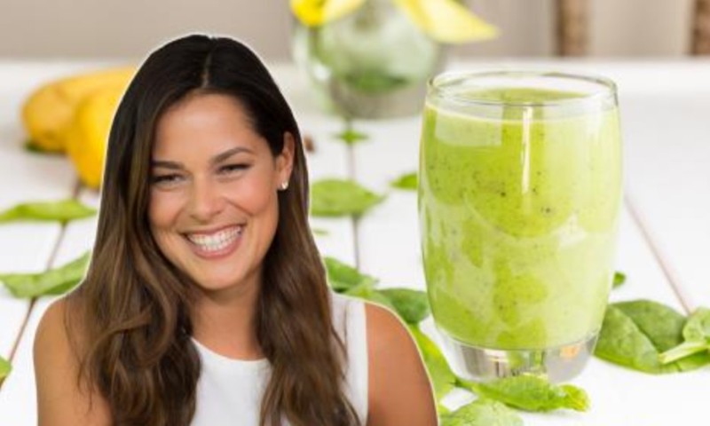 Jutarnji ritual: Ana Ivanović otkrila recept za svoj omiljeni smuti VIDEO