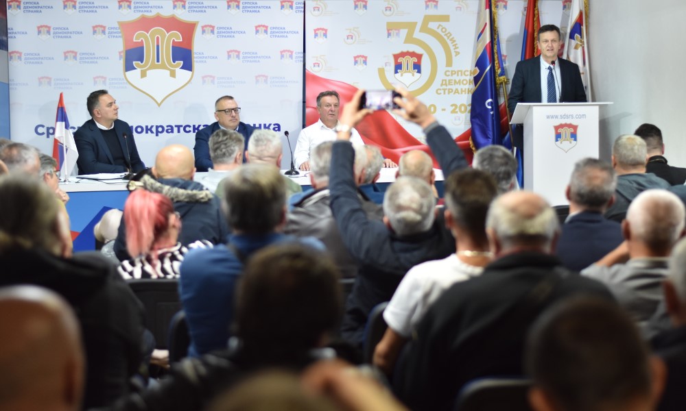 Blanuša u banjalučkom Gradskom odboru SDS-a: Često se zaboravlja čovjek