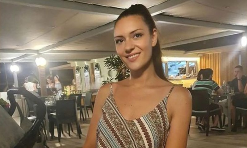 Mnogi joj predviđali blistavu karijeru: Bivša pjevačica postala ljekar FOTO