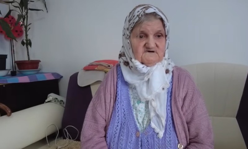 Njena sudbina nosi duboke tragove bola: Žena iz BiH rodila osmoro djece, petoro prerano izgubila VIDEO