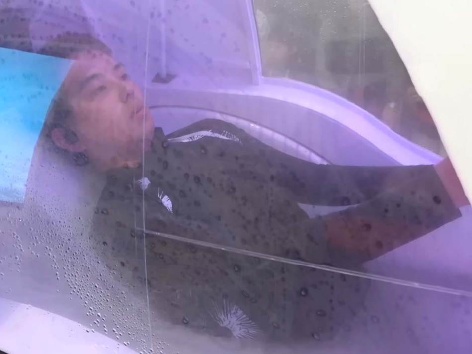 Japanci napravili “mašinu za pranje ljudi”: Nema centrifugu, evo kako radi i kako izgleda FOTO
