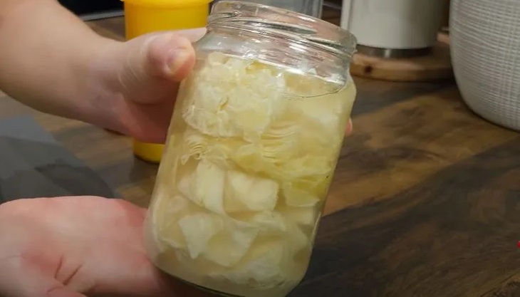 Kako da ukiselite kupus u tegli: Jednostavna i brza priprema ukusnog ribanca