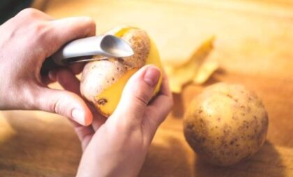 Nutricionisti savjetuje da ne treba guliti krompir: Evo i zbog čega