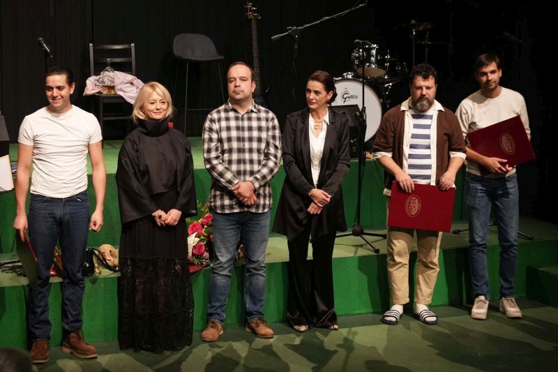 “Ni riba ni meso” najbolja predstava protekle sezone Narodnog pozorišta RS