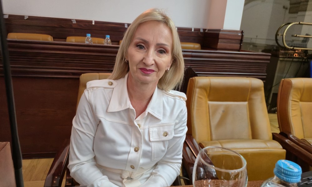 Ne zna se kome je gore! Evo šta su vaspitači zatražili od odbornika