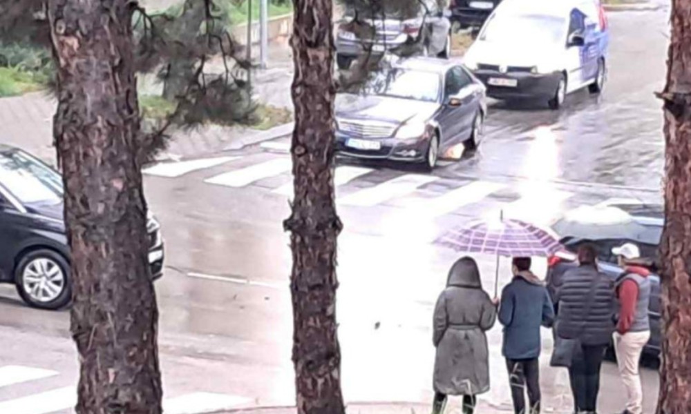 Sudar u Banjaluci: Zbog mokrog kolovoza nije uspio stati na vrijeme