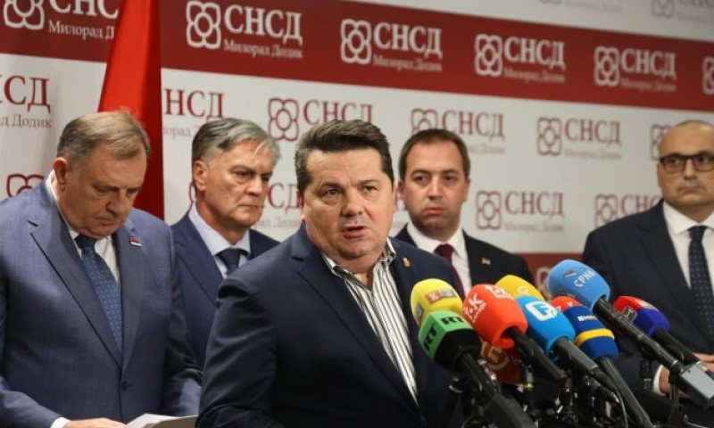 Vladajuća koalicija potpisala sporazum: Izbore prihvatamo kao realnost