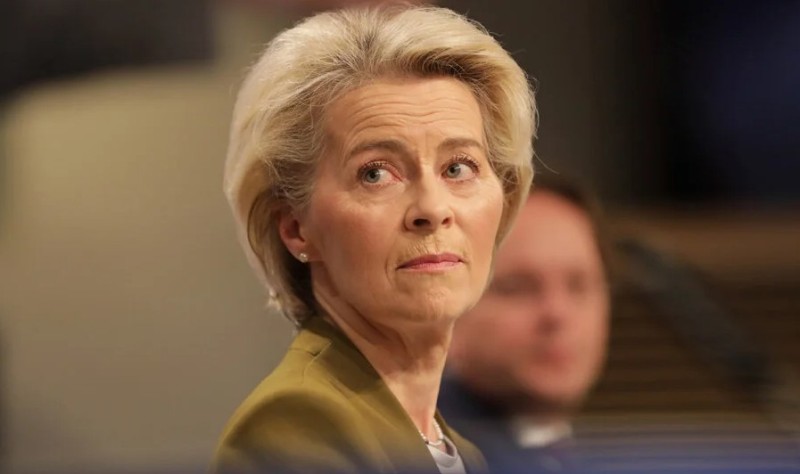 Odbila napade: Fon der Lajenova preživjela dvostruko glasanje o nepovjerenju