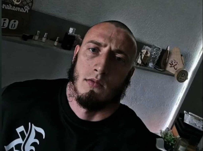 Zaplijenjeni mobilni telefoni i laptopi: Adila Ćenanovića i ostale puštaju na slobodu