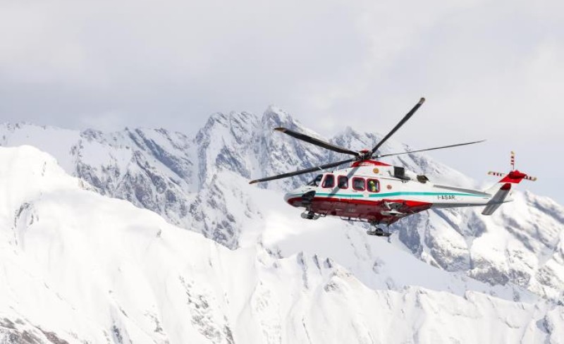 Nesreća u Austriji: Skijaše zatrpala lavina, potraga i dalje u toku