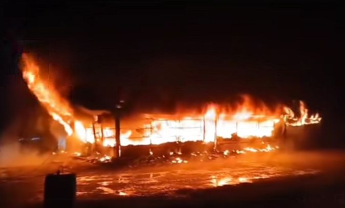 Veliki požar na pijaci “Arizona” VIDEO