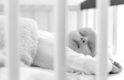 Dvomjesečna beba se zadavila mlijekom? Roditelji je modru našli u krevecu