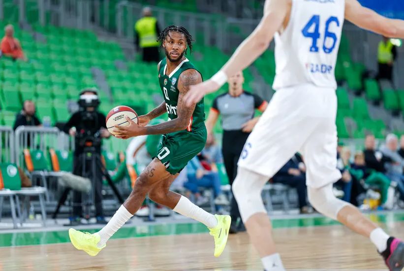 Cedevita Olimpija demolirala Zadar u Ljubljani: Hrvati odigrali dvije dobre i dvije katastrofalne četvrtine