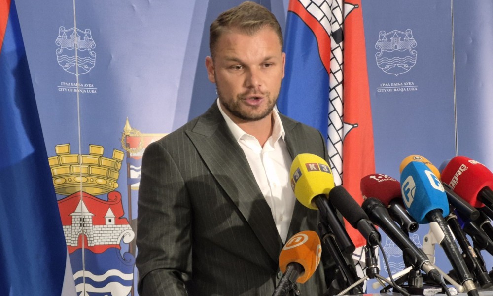 Stanivuković poručio vaspitačima: Neću potpisati kolektivni ugovor FOTO