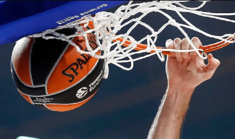 Olimpijakos poslije drame srušio Pariz, Baskonija iznenadila Bajern