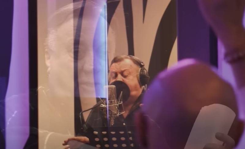 Ljubav odzvanja kao oproštaj: Ovo je posljednja pjesma koju je snimio Halid Bešlić VIDEO