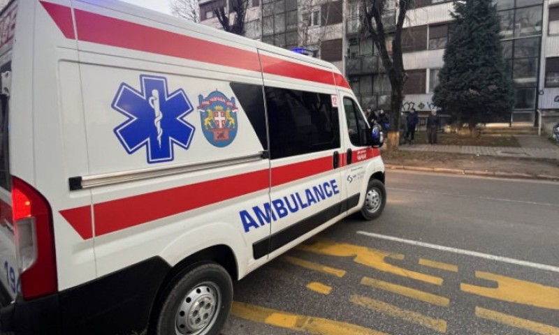 Vatra planula u stambenoj zgradi: Dvije osobe povrijeđene u požaru