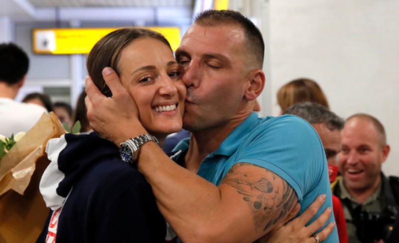 Ikodinović progovorio o razvodu sa Majom Ognjenović: Izvini što se smijem…