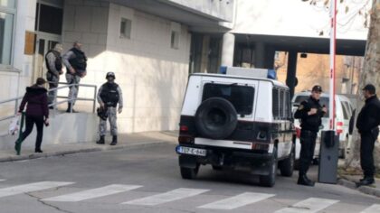 Pala “zvučna” imena! Policajci osumnjičeni za navođenje maloljetnica na prostituciju predati u tužilaštvo