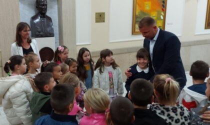 Stanivuković predao ključ Grada: Banjaluka narednih sedam dana ima novog gradonačelnika FOTO