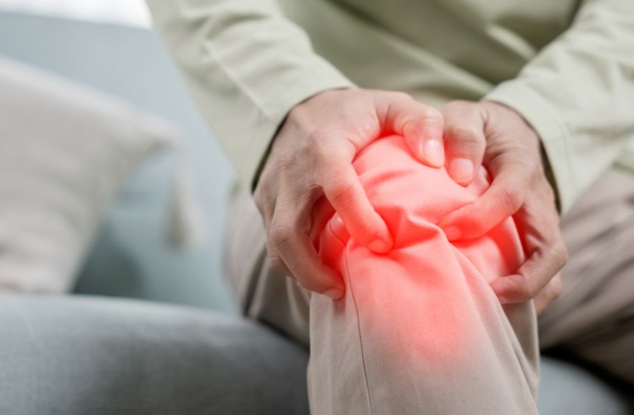 Zbog čega nas bole zglobovi pri nagloj promjeni vremena i šta učiniti da bol prođe