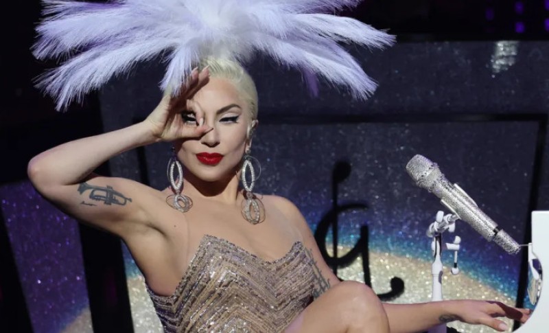 Sklopila pakt s obožavateljima: Evo šta je Lejdi Gaga dala javno obećala