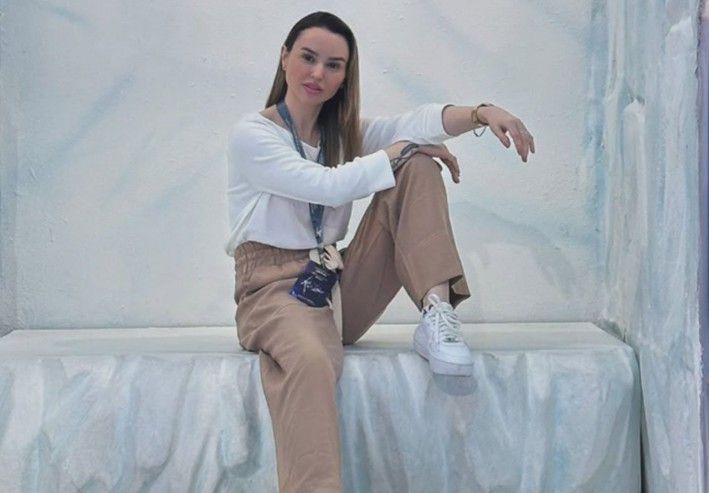 Influenserka i kćerka pronađene mrtve: Neprijatan miris iz stana doveo do jezivog otkrića