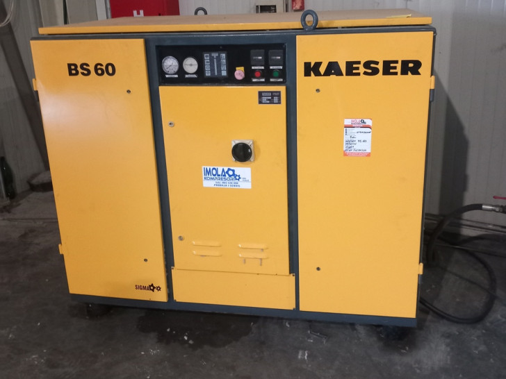 UIO pripremila tri aukcije: Na dobošu motori, sobe i parfemi