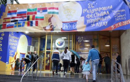U Banjaluci otvoren 24. Međunarodni festival dječijeg pozorišta: Predstave iz 12 zemalja FOTO