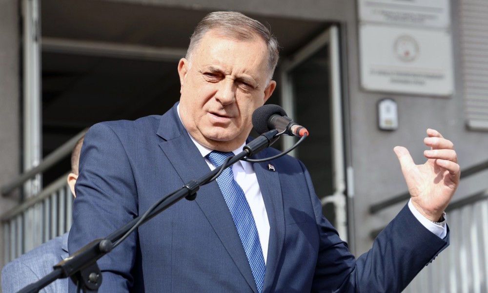 Dodik poručio: Pred narodom sam predsjednik, nikom nije do izbora