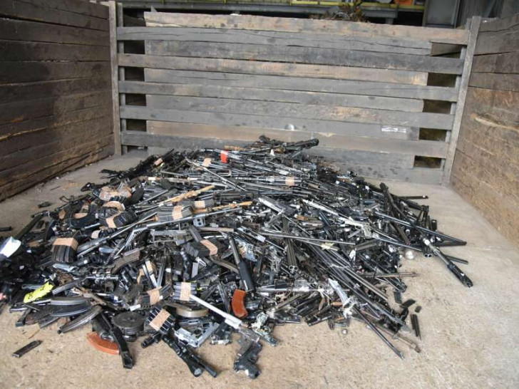 Javno uništavanje oružja: Više od 1.500 komada biće istopljeno u Jelšingradu