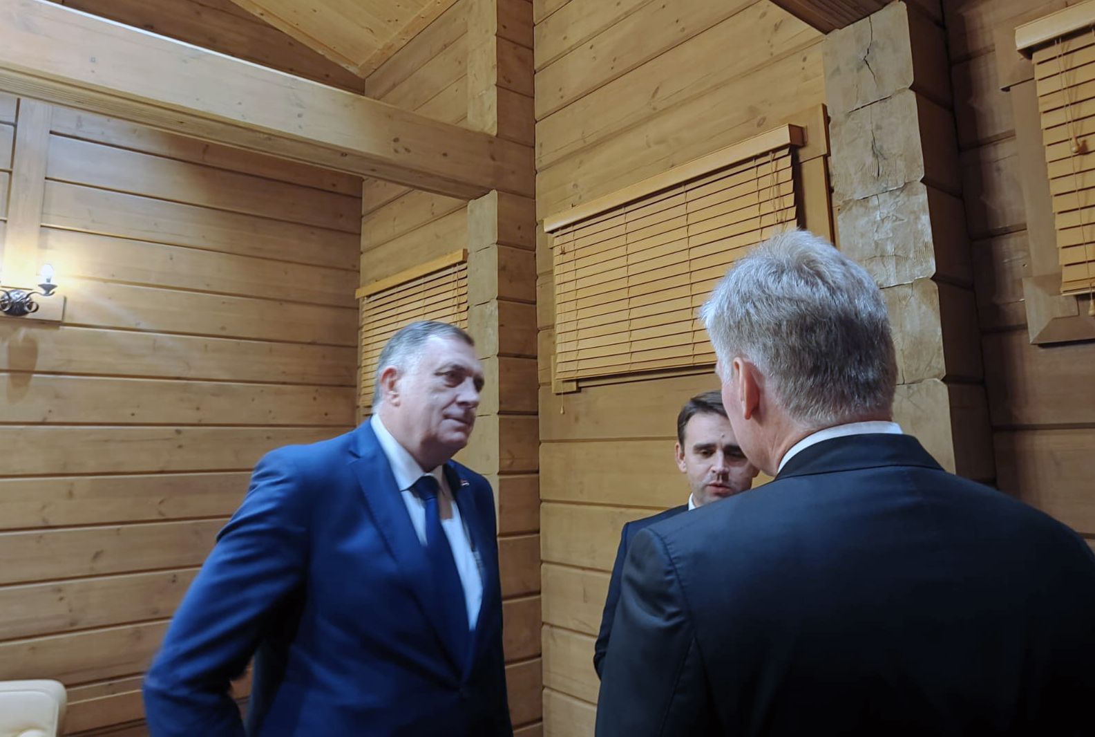 Uoči sastanka sa Putinom, Dodika pozdravio Dmitrij Peskov