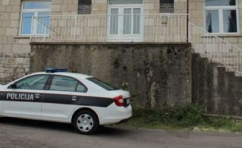 Strpljivo i oprezno! Zbog nesreće obustavljen saobraćaj u ovom dijelu BiH