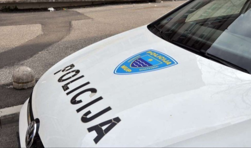 Drama u BiH! Grupa maskiranih osoba kamenjem napala dvojicu muškaraca