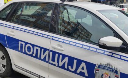 Detalji užasa! Novorođeni dječak nađen mrtav kod kontejnera, uhapšena pijana majka FOTO