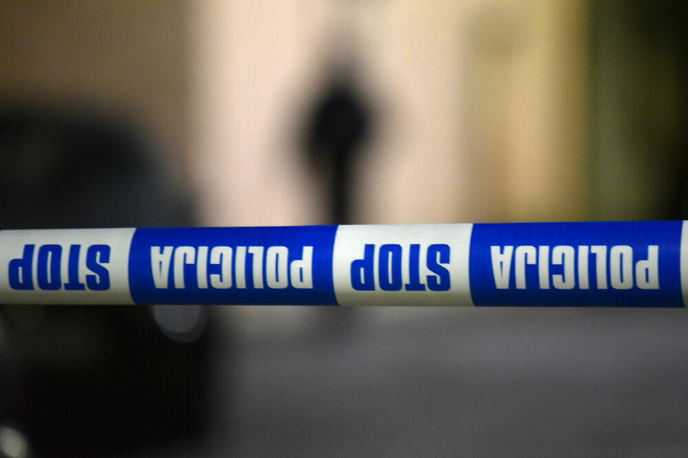 Ubistvo u Kotoru: Tijelo muškarca nađeno kod plaže Trsteno, sumnja se na sukob klanova