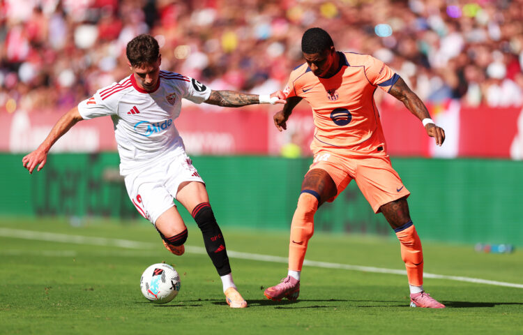 Sevilja ponizila Barselonu: Levandovski promašio penal