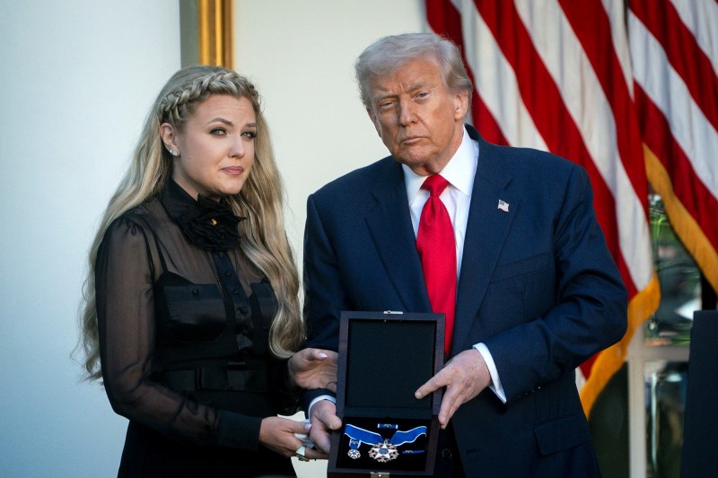 Tramp odlikovao Čarlija Kirka: “Bio je inspiracija za milione ljudi”