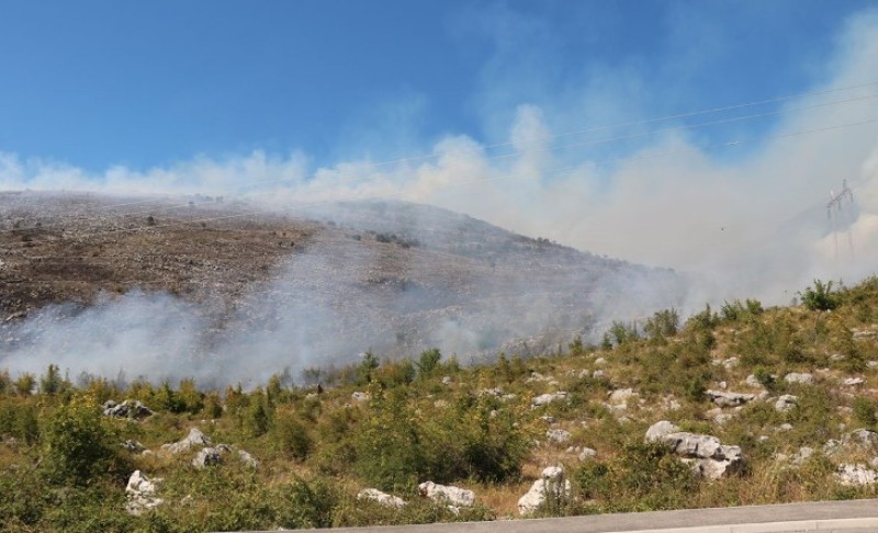 Nema predaha! Vatrogasci Srpske se hvataju u koštac sa brojnim požarima na otvorenom
