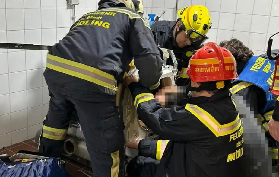 Nesvakidašnja akcija vatrogasaca: Djevojčica (13) se zaglavila u sušilici za veš