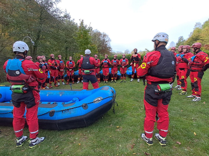 Banjalučki vatrogasci na obuci za spasavanje na divljim vodama: Bezbjednost na prvom mjestu