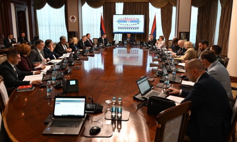 Vlada Srpske utvrdila: Izmjene u penzijskim fondovima i penzijskim planovima